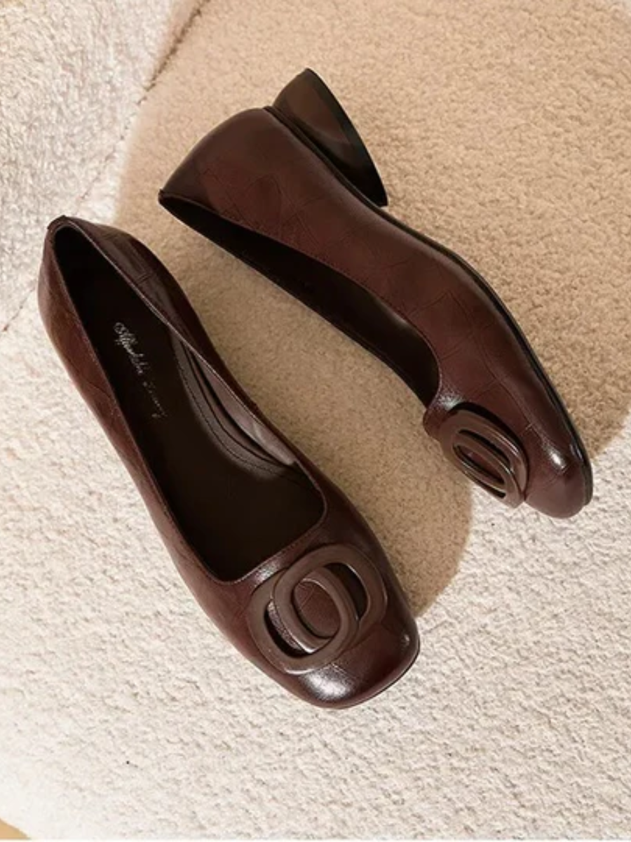 Hollis | Erin Leather Square-Toe Flats