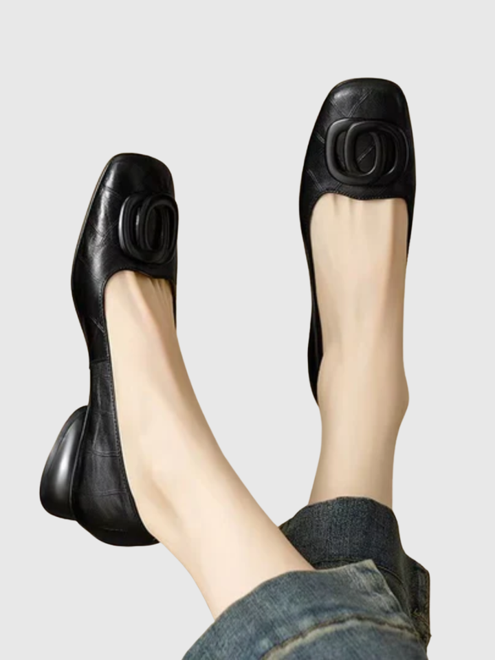 Hollis | Erin Leather Square-Toe Flats